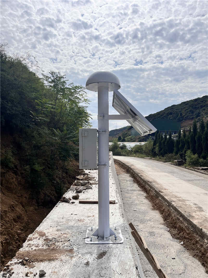 Caso real de una estación de monitoreo de desplazamiento GNSS